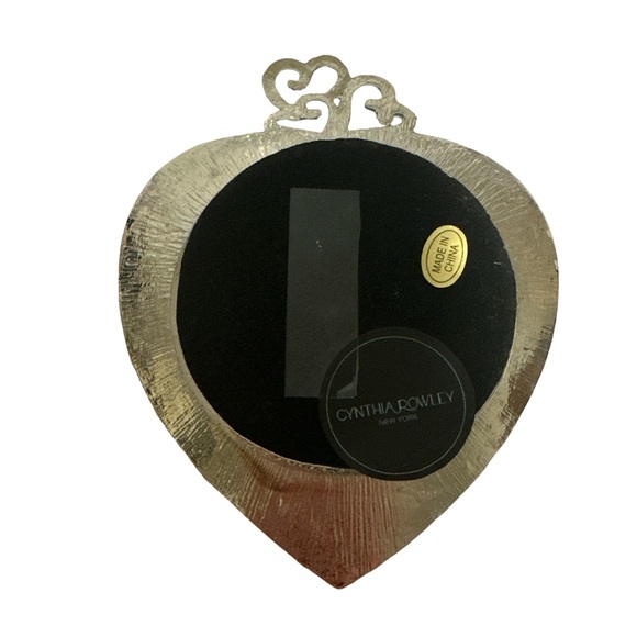 Cynthia Rowley Heart Trinket Tray Silver Purple Embossed Decor 4x4 - Picture 3 of 4